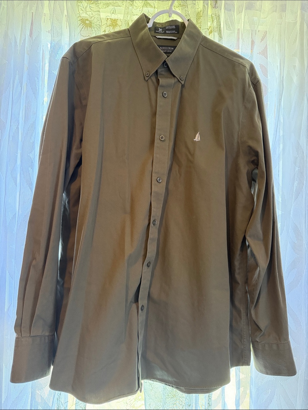 Nordstrom Olive Green Long-Sleeve Button-Down wrinkle free cotton Shirt size L